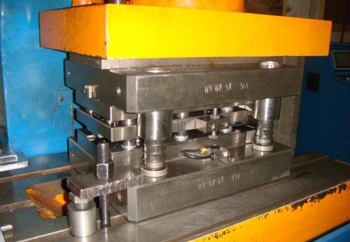 1536907107978536.jpg 9.jpg